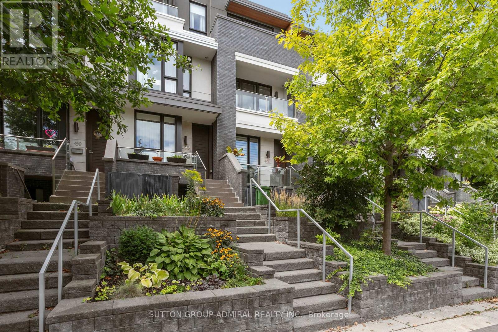 Photo 1 of 492 Shaw Street, Toronto ON