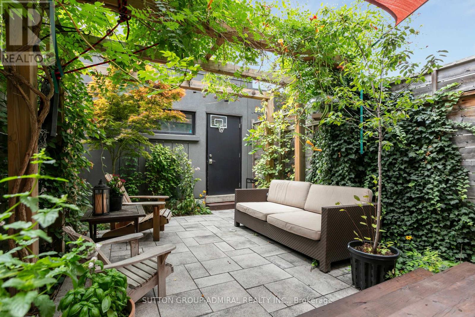 Photo 12 of 492 Shaw Street, Toronto ON