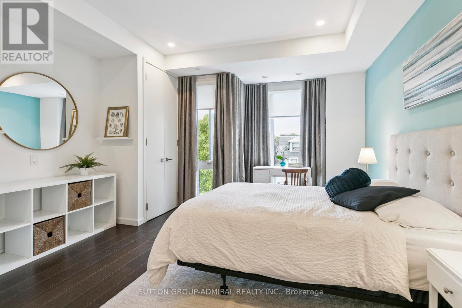 Photo 28 of 492 Shaw Street, Toronto ON