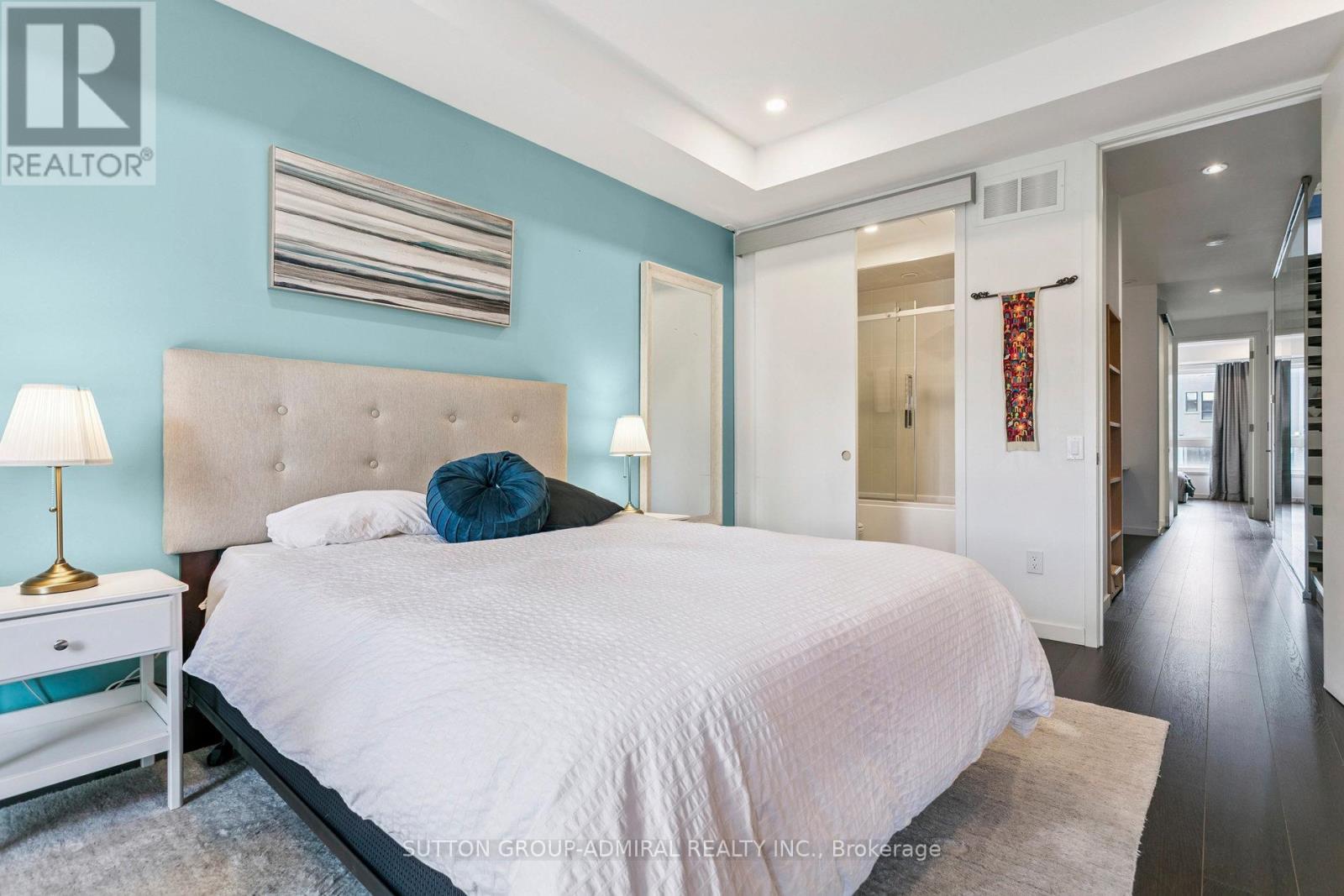 Photo 30 of 492 Shaw Street, Toronto ON