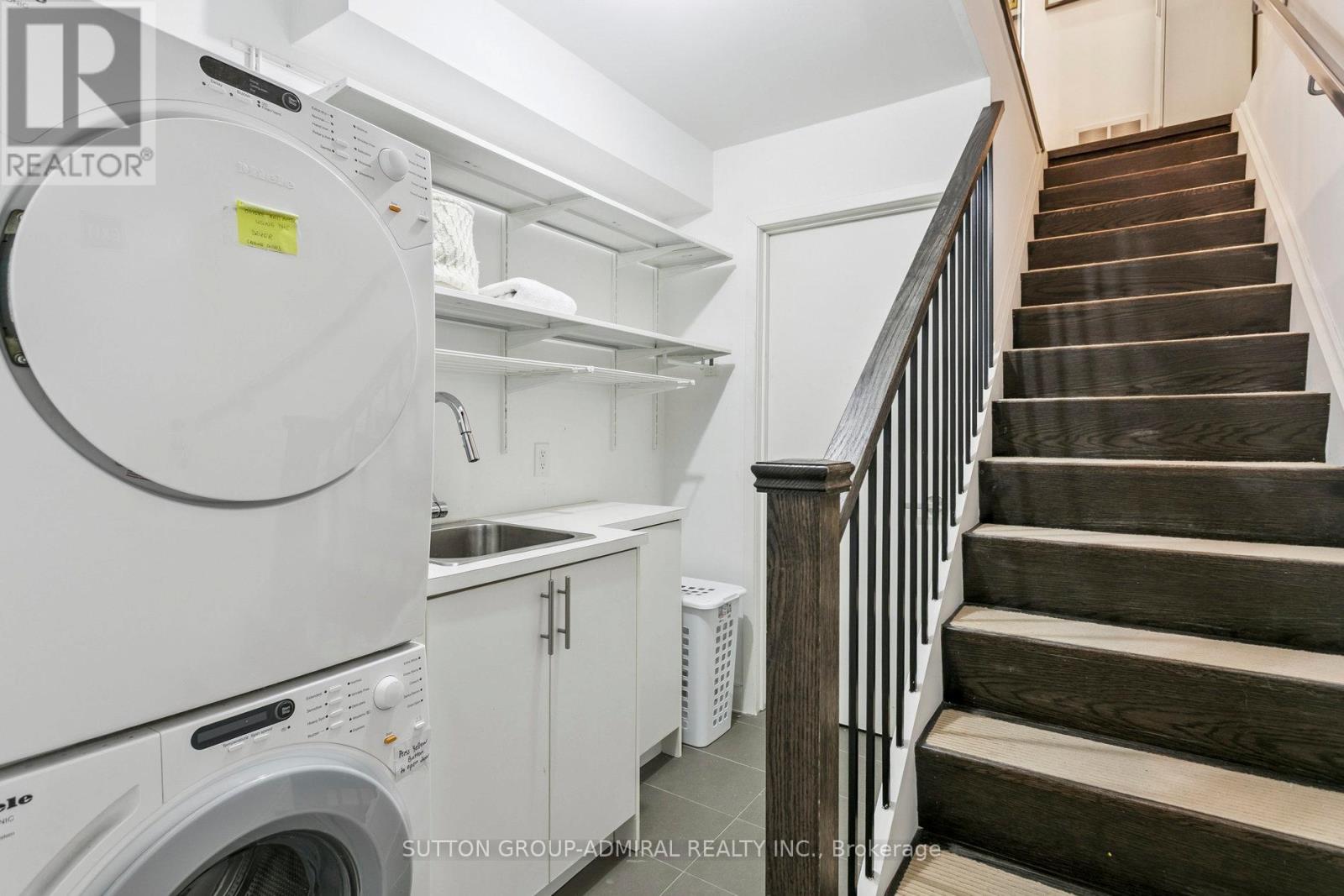 Photo 37 of 492 Shaw Street, Toronto ON