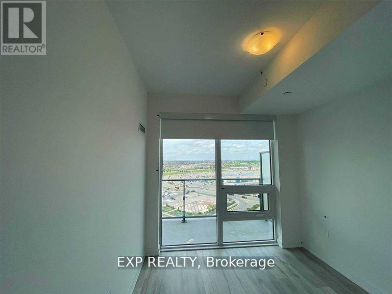 Photo 6 of 1210 4655 Metcalfe Avenue, Mississauga ON