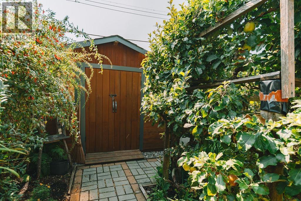 Photo 21 of 440 E 34th Avenue, Vancouver BC