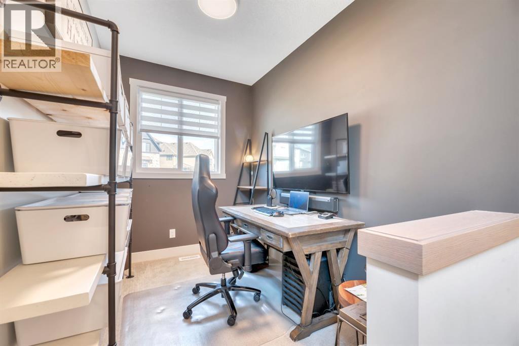 Photo 21 of 252 Marina Grove Se, Calgary AB