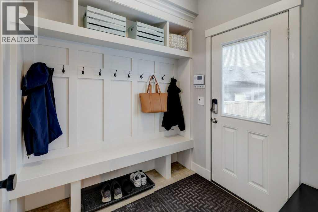 Photo 16 of 1138 Coopers Drive Sw, Airdrie AB