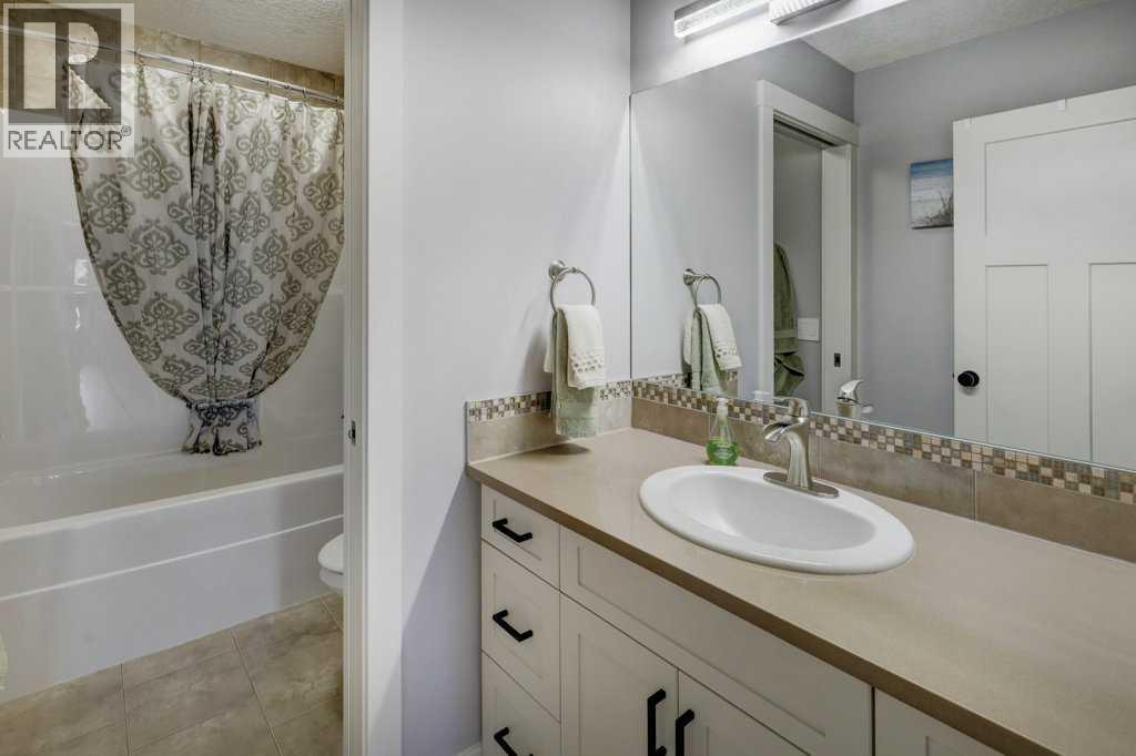 Photo 28 of 1138 Coopers Drive Sw, Airdrie AB