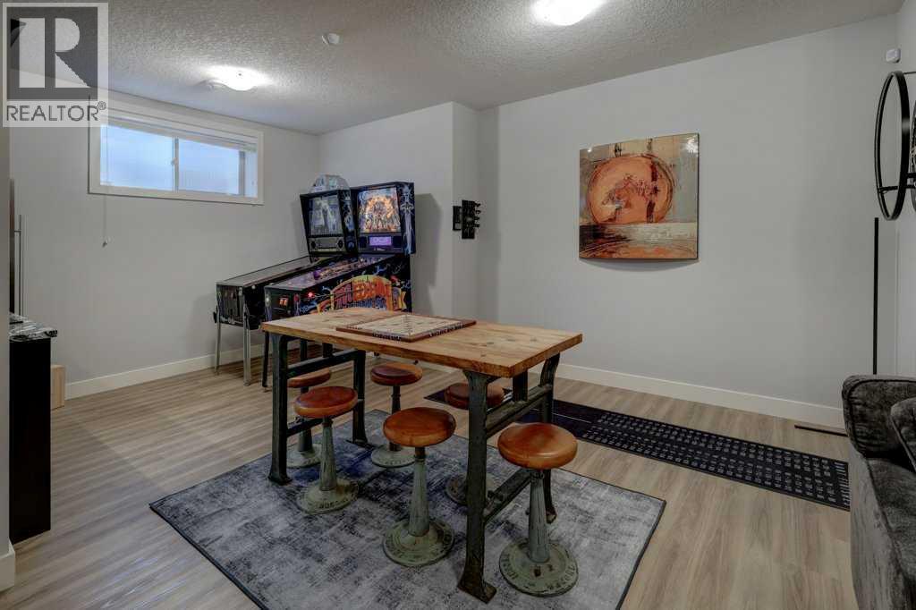 Photo 33 of 1138 Coopers Drive Sw, Airdrie AB