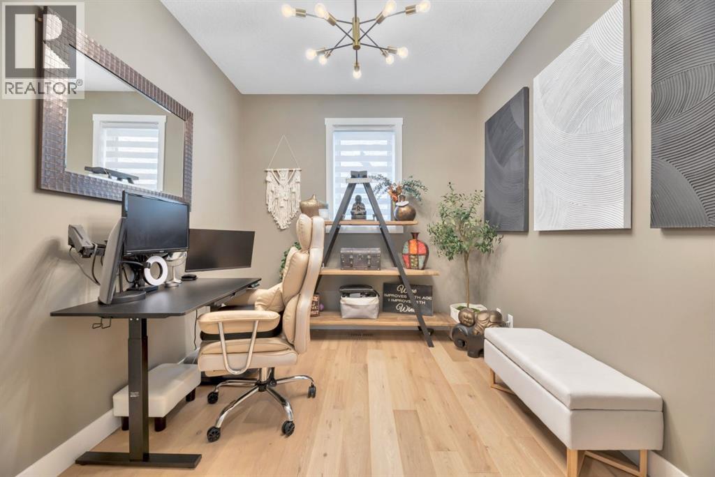 Photo 6 of 252 Marina Grove Se, Calgary AB