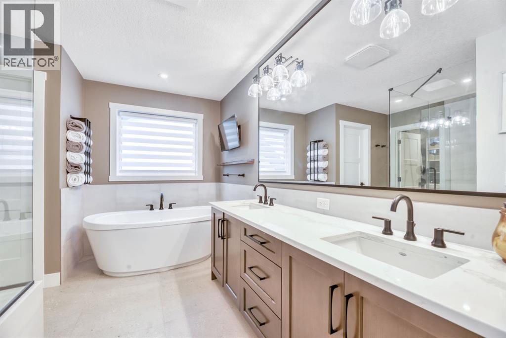 Photo 27 of 252 Marina Grove Se, Calgary AB