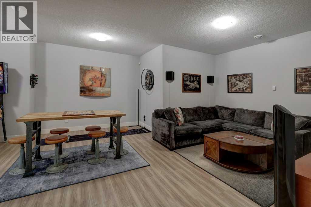Photo 30 of 1138 Coopers Drive Sw, Airdrie AB