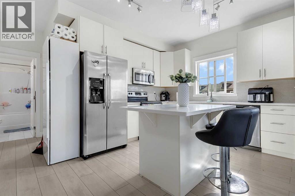 Photo 14 of 2418 99 Copperstone Park, Calgary AB