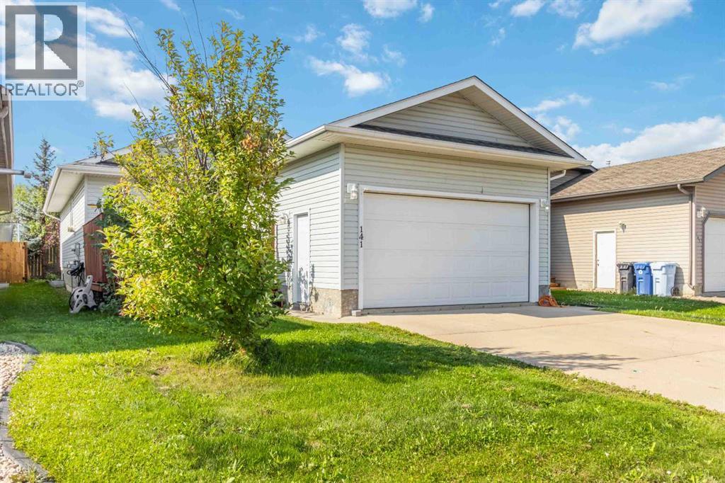Photo 2 of 141 Ocoffey Crescent, Fort Mcmurray AB
