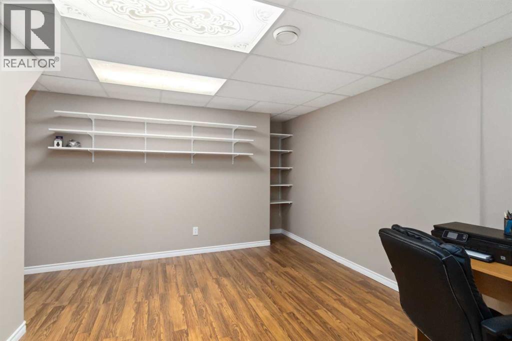 Photo 32 of 141 Ocoffey Crescent, Fort Mcmurray AB