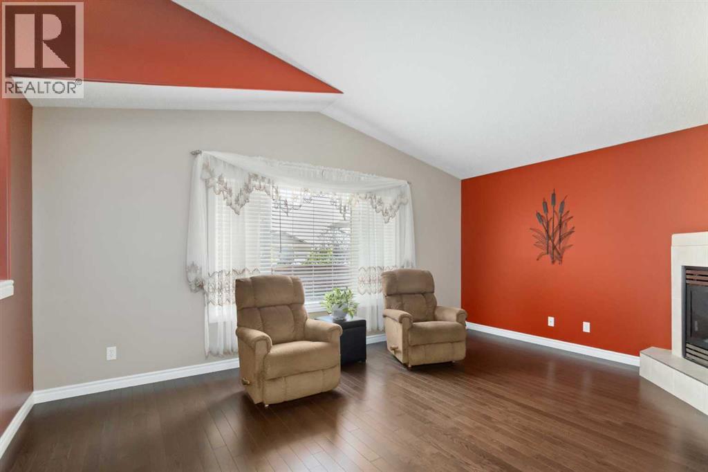 Photo 7 of 141 Ocoffey Crescent, Fort Mcmurray AB