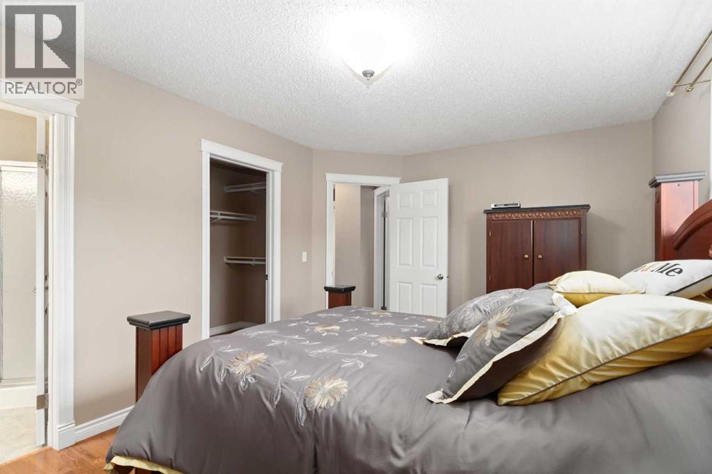 Photo 19 of 141 Ocoffey Crescent, Fort Mcmurray AB