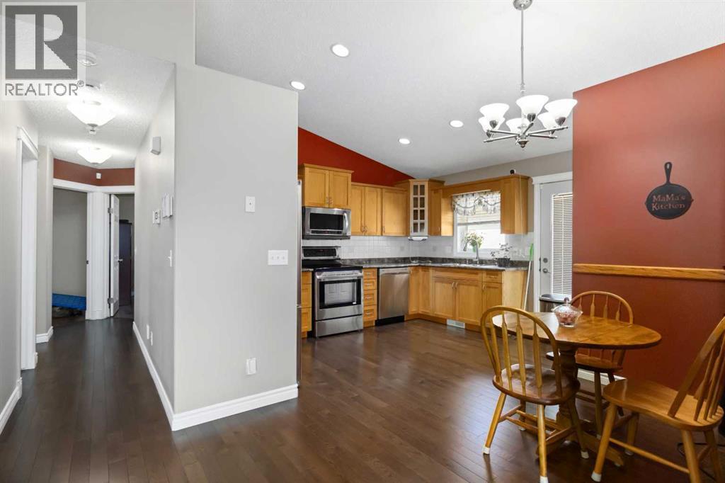 Photo 9 of 141 Ocoffey Crescent, Fort Mcmurray AB