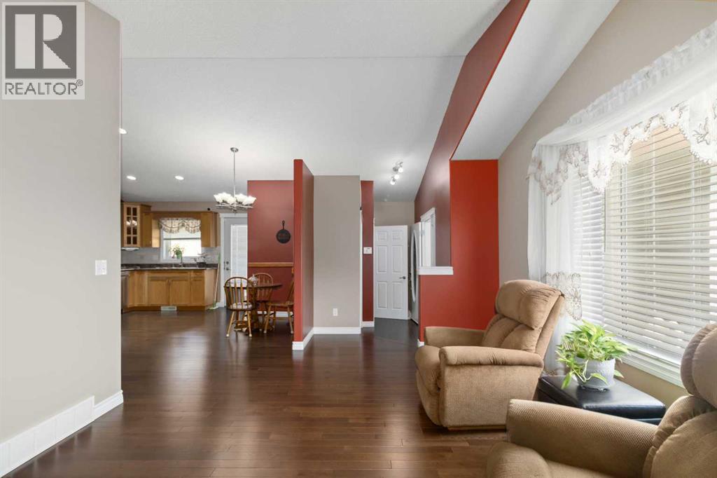 Photo 8 of 141 Ocoffey Crescent, Fort Mcmurray AB