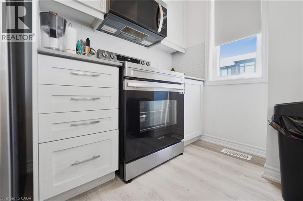 Photo 17 of 461 Blackburn Drive Unit 104, Brantford ON
