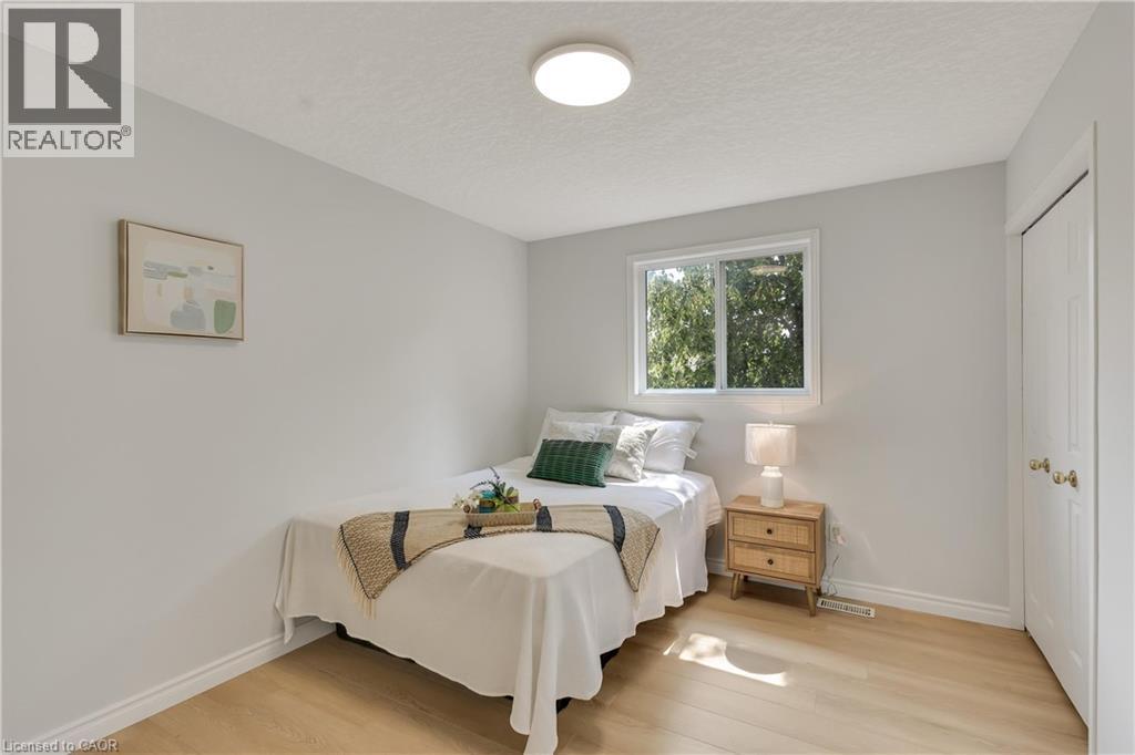 Photo 22 of 205 Holbeach Crescent, Waterloo ON