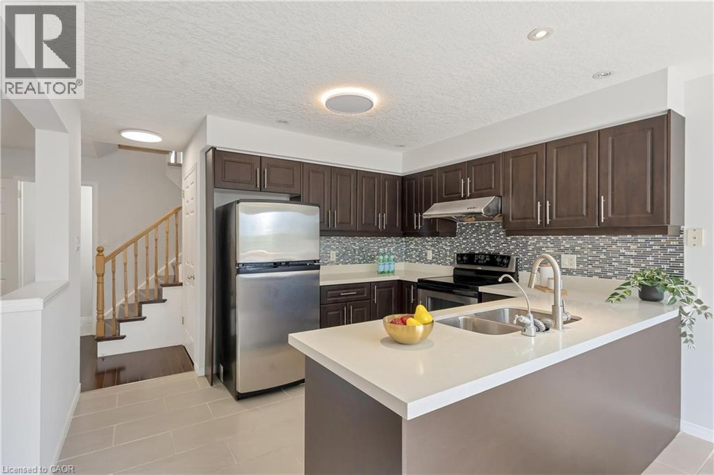 Photo 10 of 205 Holbeach Crescent, Waterloo ON