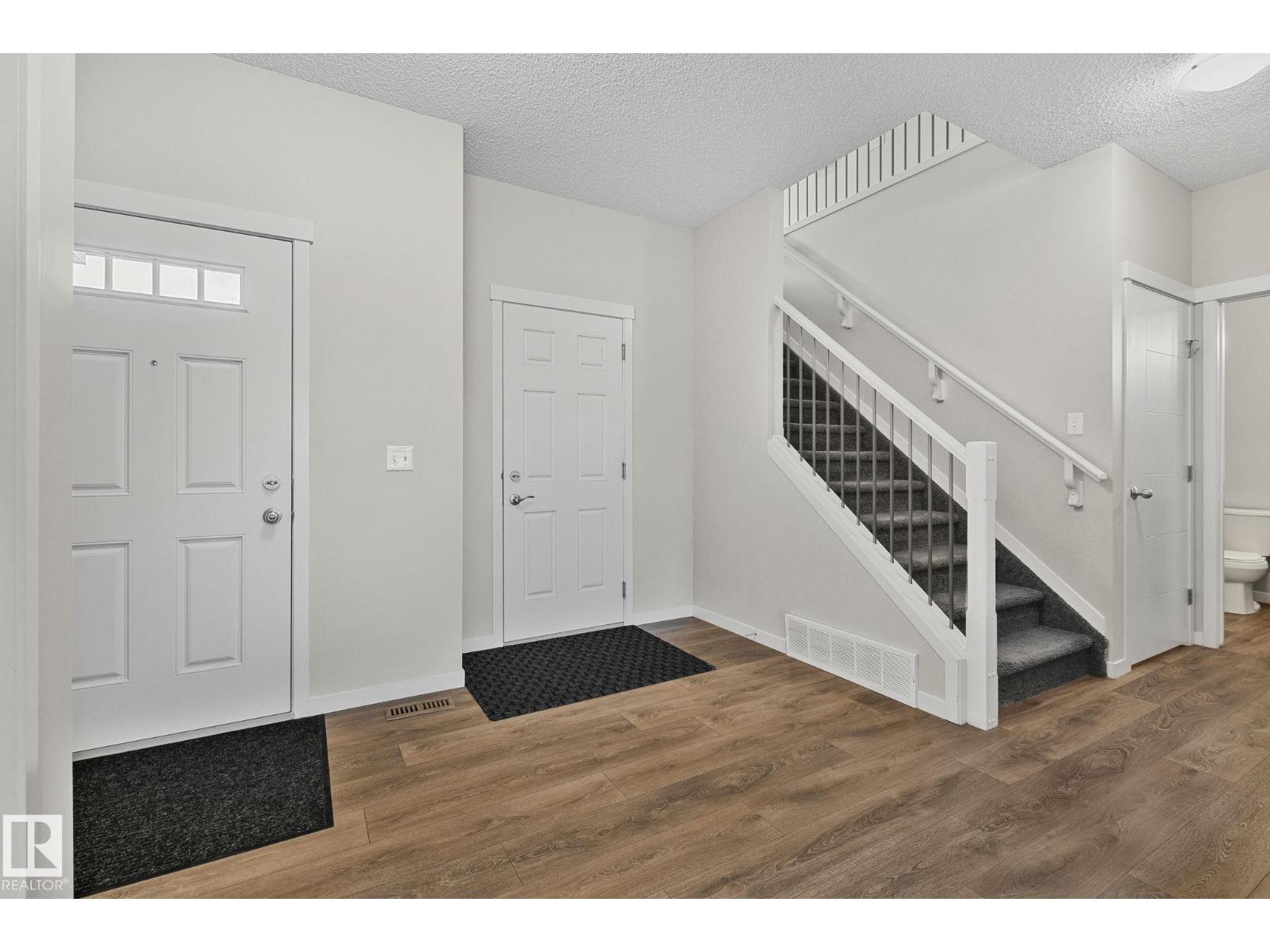 Photo 14 of 1436 29 Street Nw, Edmonton AB