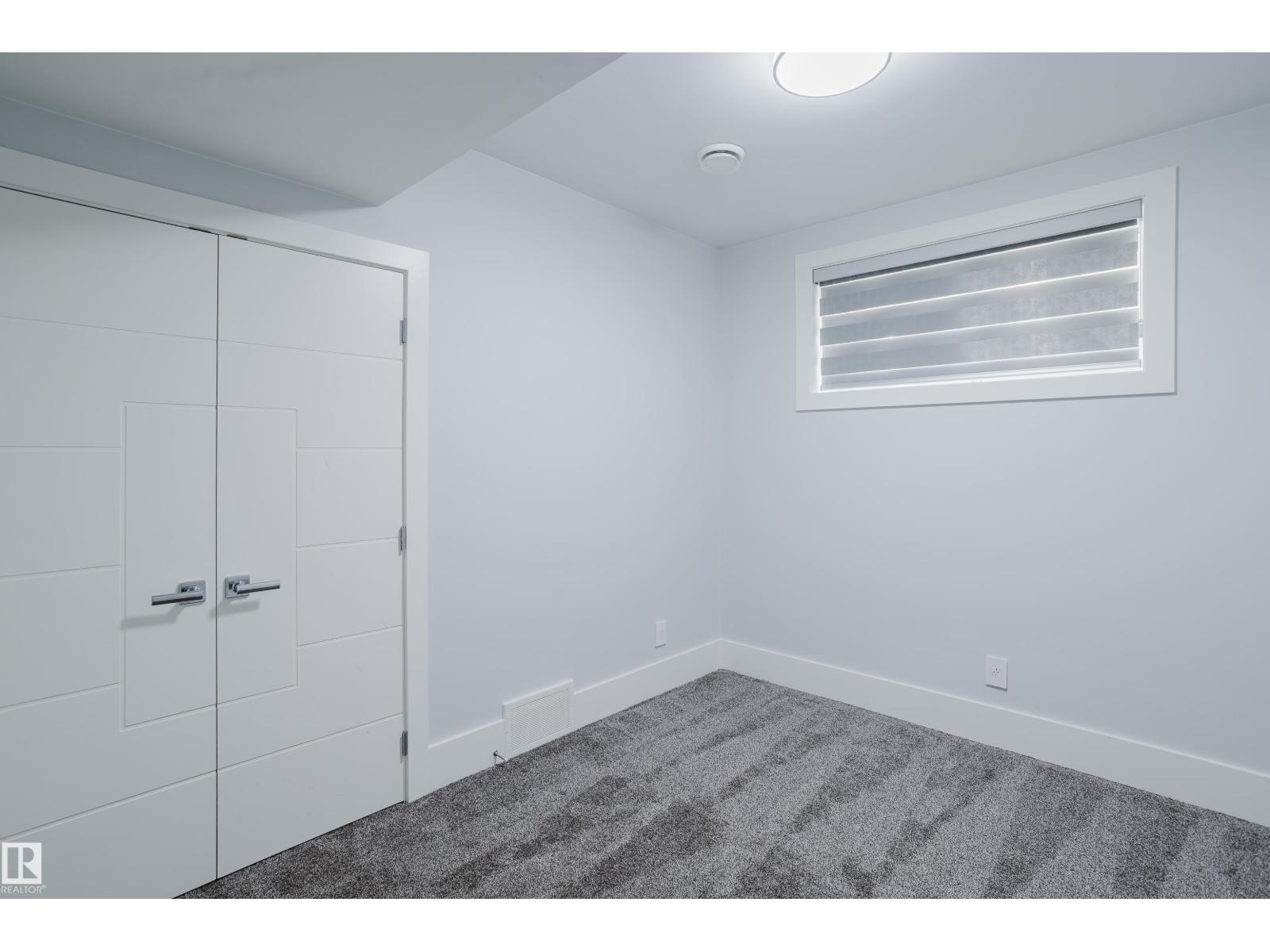 Photo 52 of 1440 25 St Nw, Edmonton AB
