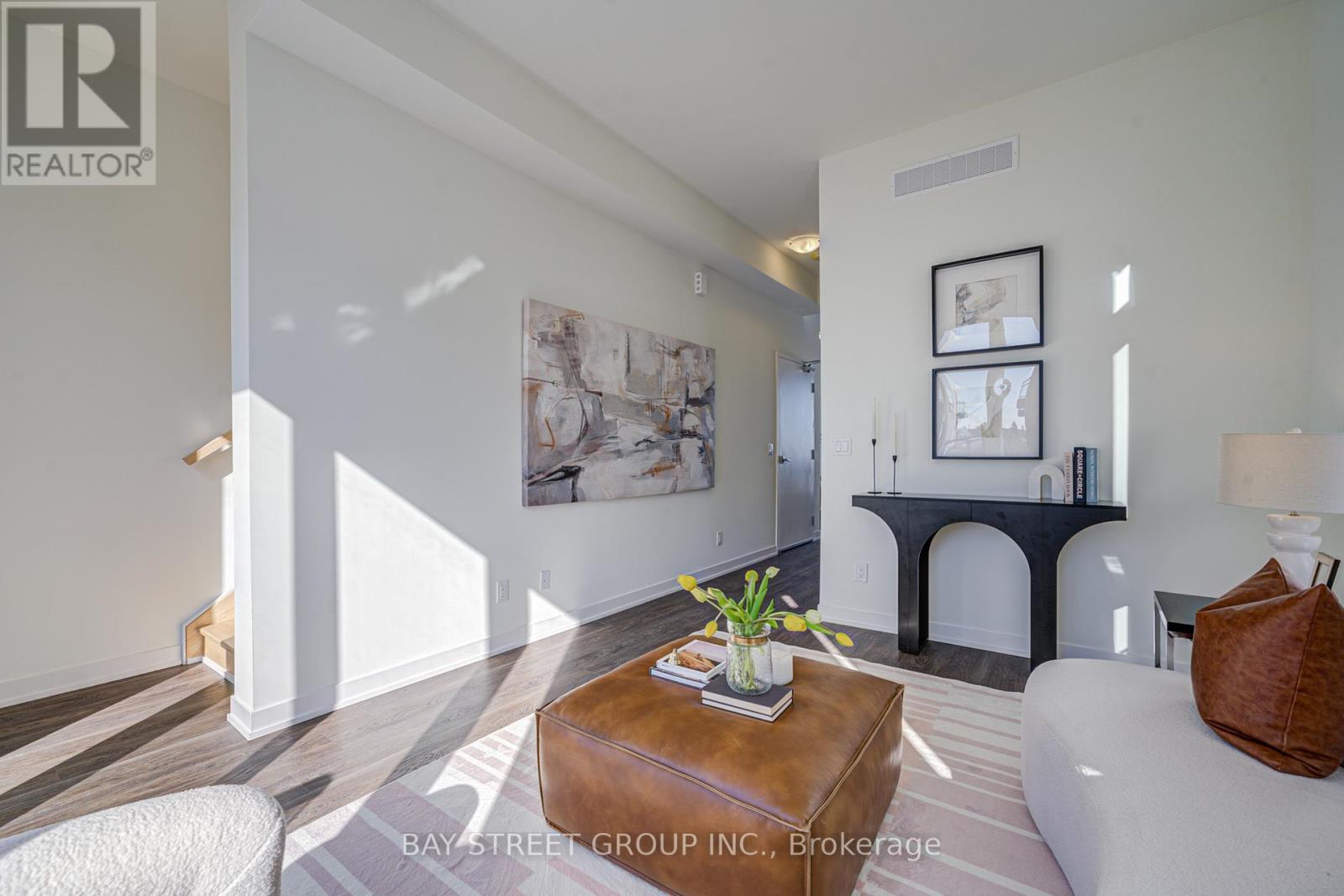 Photo 20 of 602 7 Steckley House Lane, Richmond Hill ON