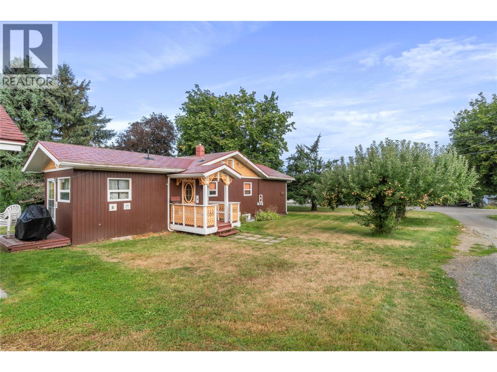 Photo 46 of 1080 20 Avenue Sw, Salmon Arm BC