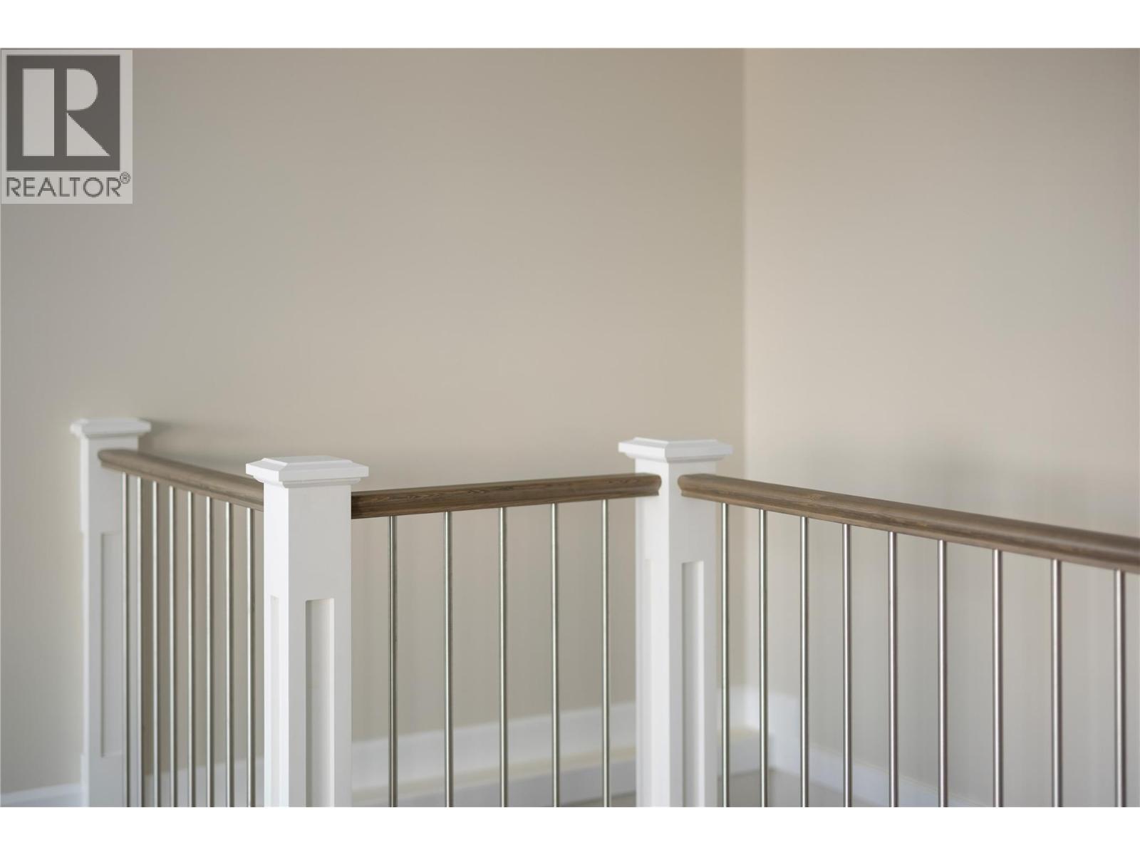 806 Cliff Avenue Unit# 103, Enderby