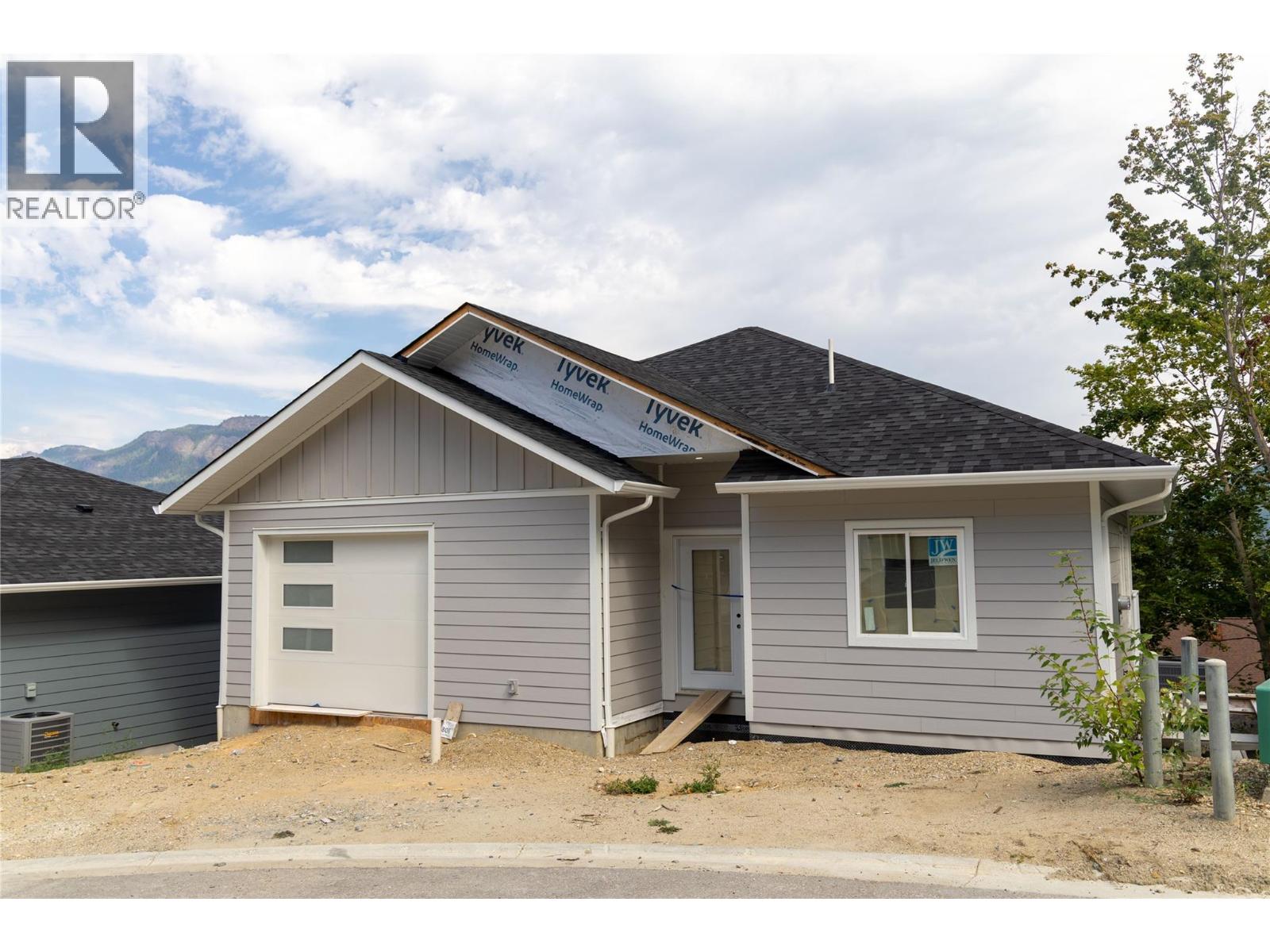 806 Cliff Avenue Unit# 103, Enderby