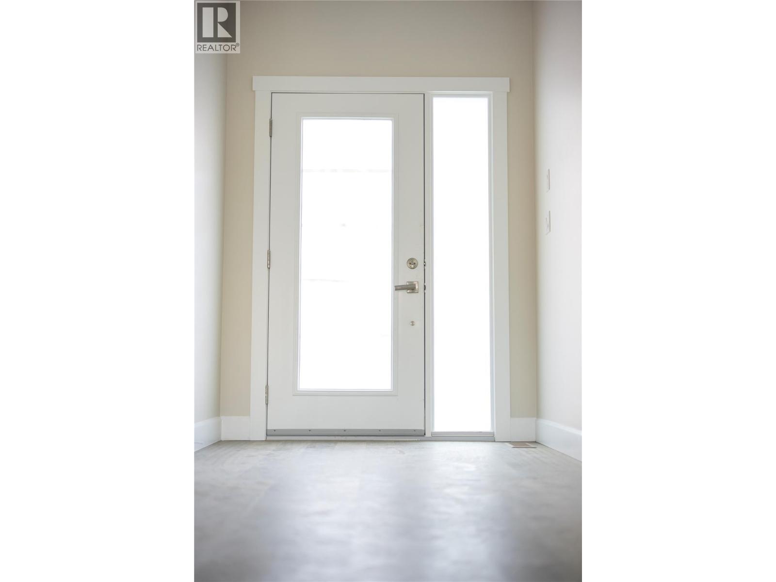 806 Cliff Avenue Unit# 103, Enderby