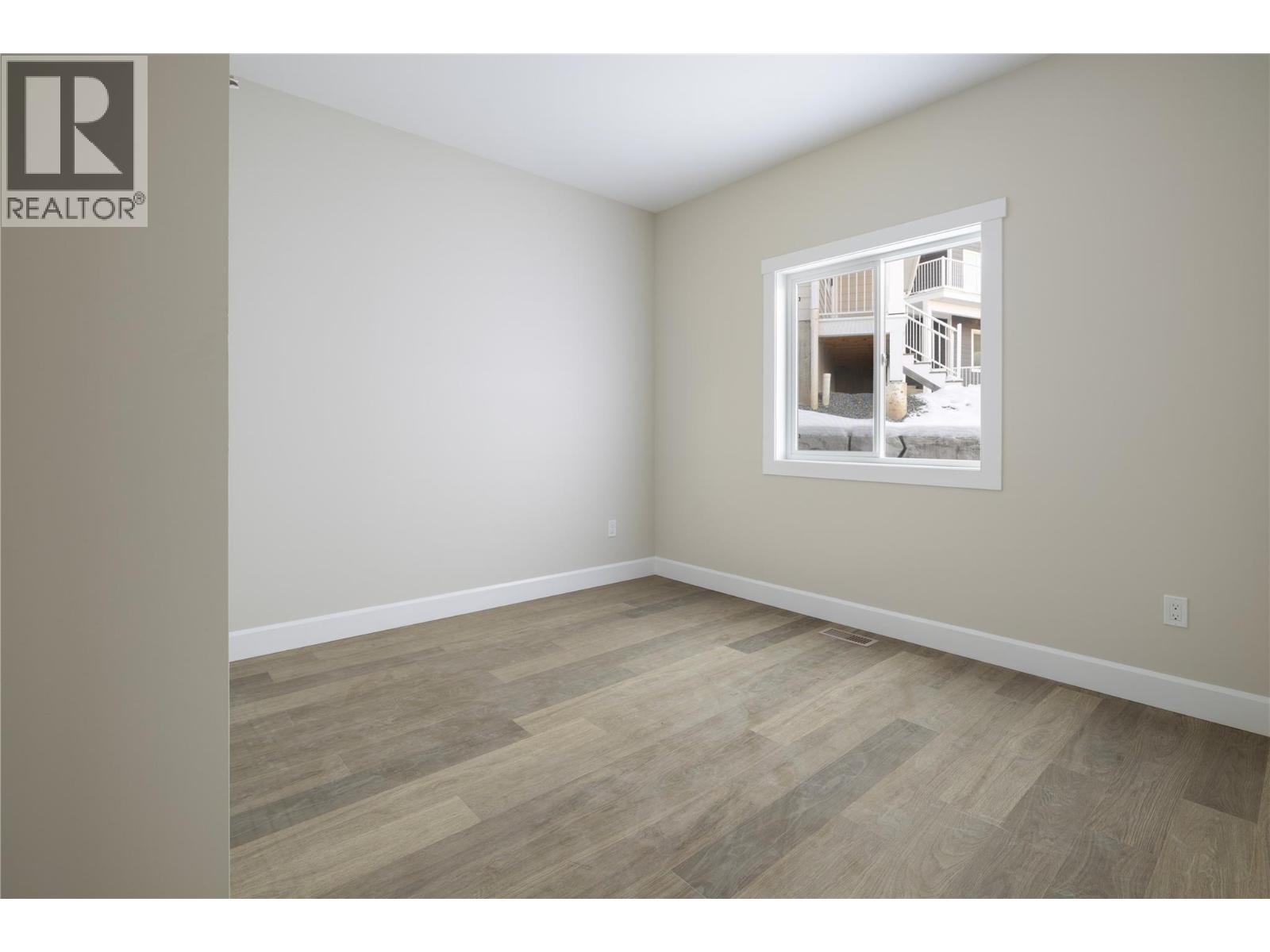806 Cliff Avenue Unit# 103, Enderby