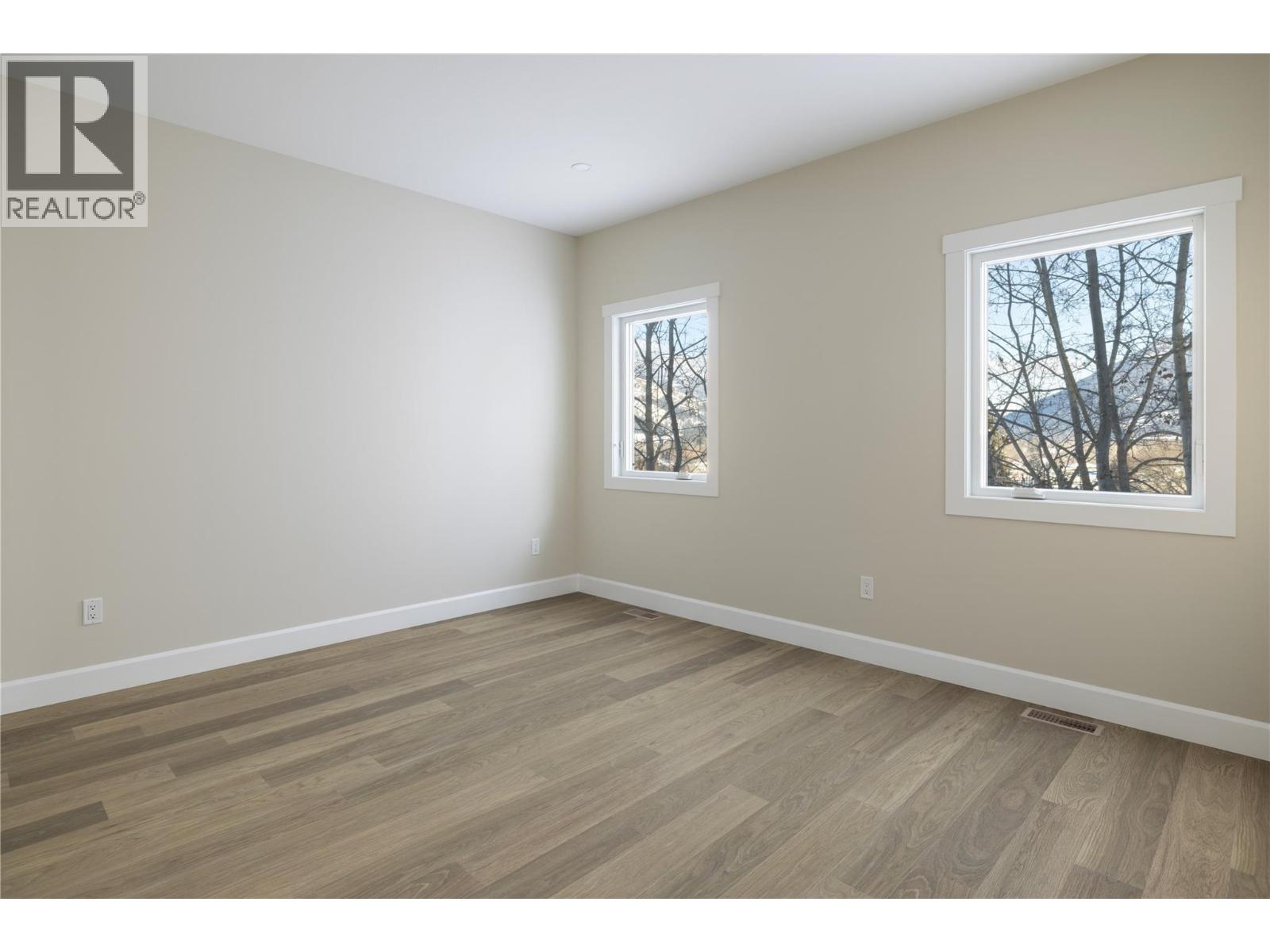 806 Cliff Avenue Unit# 103, Enderby