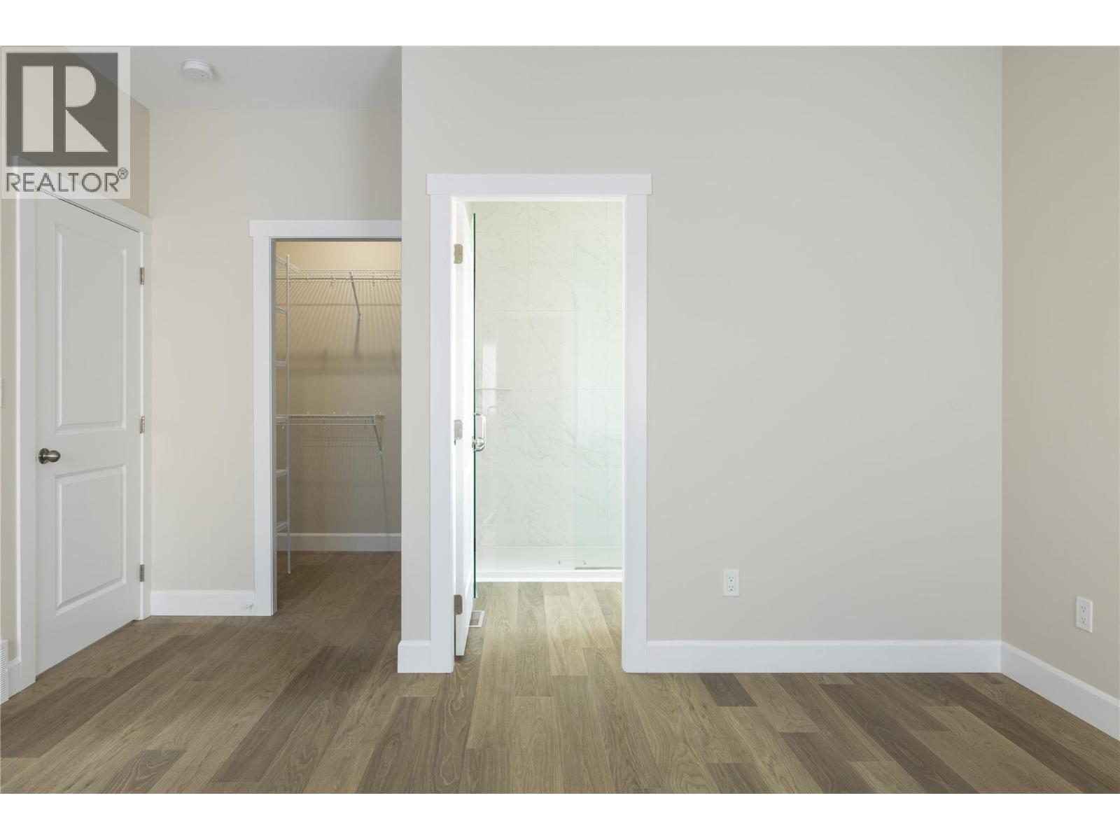 806 Cliff Avenue Unit# 103, Enderby