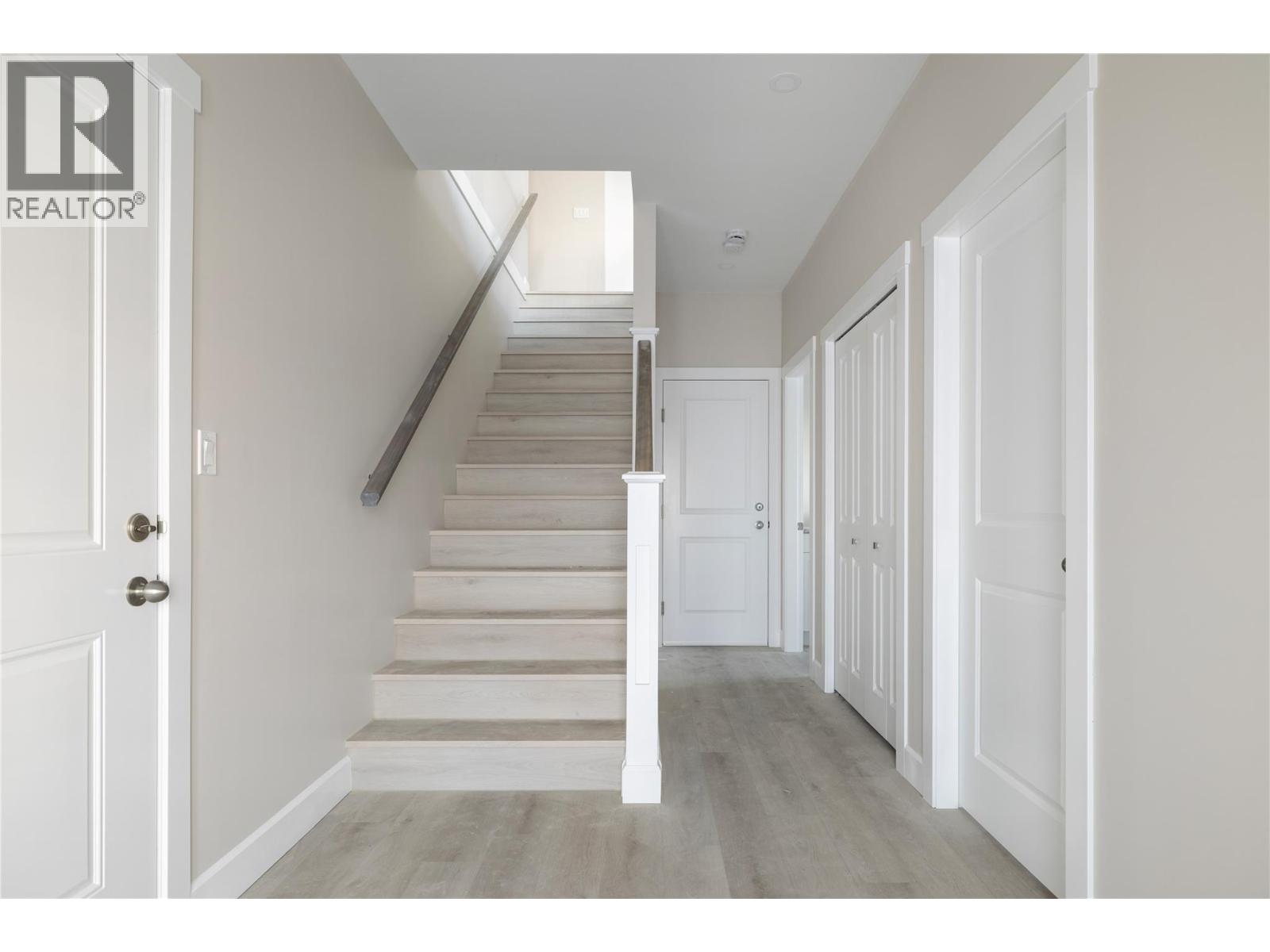 Photo 13 of 806 Cliff Avenue Unit 109, Enderby BC