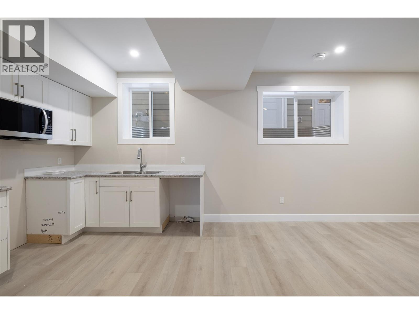 Photo 33 of 806 Cliff Avenue Unit 109, Enderby BC