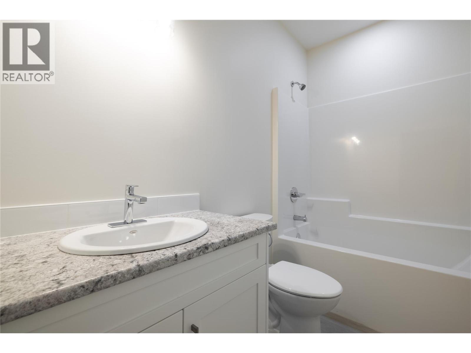 Photo 32 of 806 Cliff Avenue Unit 109, Enderby BC