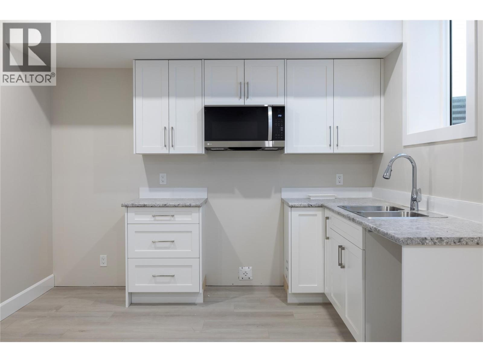 Photo 36 of 806 Cliff Avenue Unit 109, Enderby BC