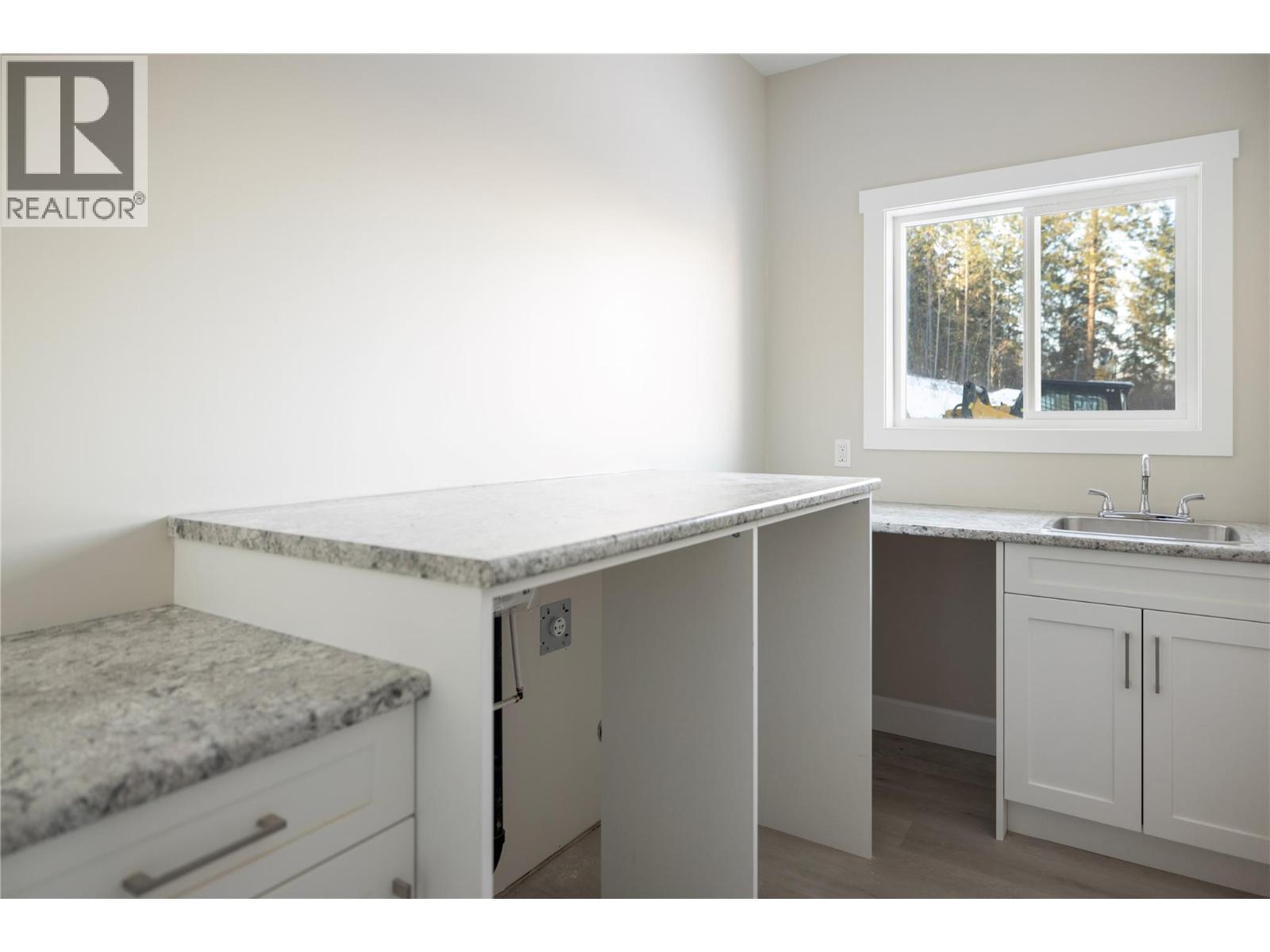 Photo 29 of 806 Cliff Avenue Unit 109, Enderby BC