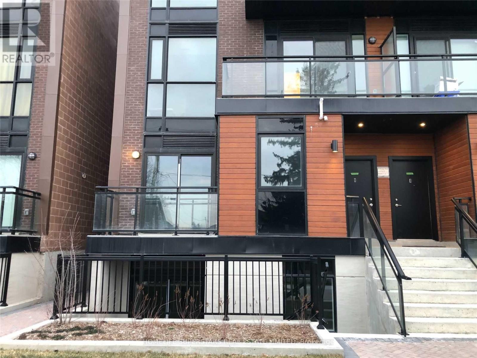 Photo 1 of 902 26 Coles Avenue, Vaughan ON