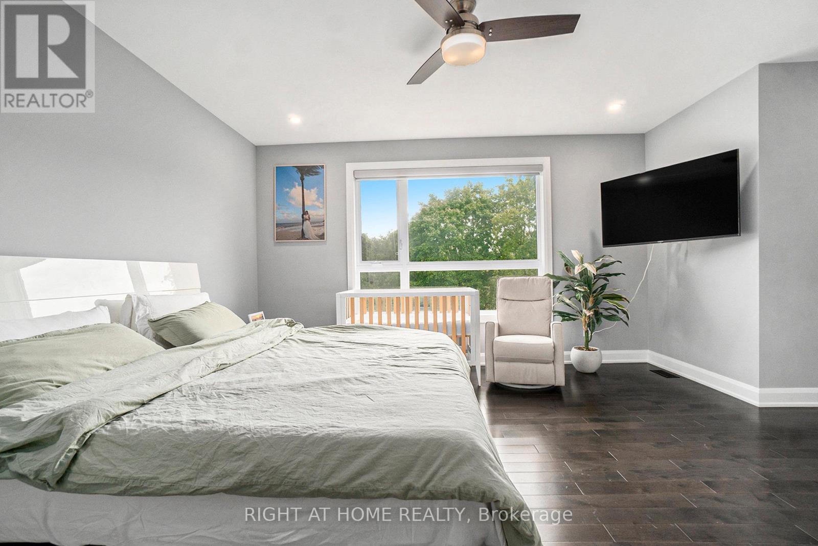 Photo 21 of 17 Rideau Heights Drive, Ottawa ON