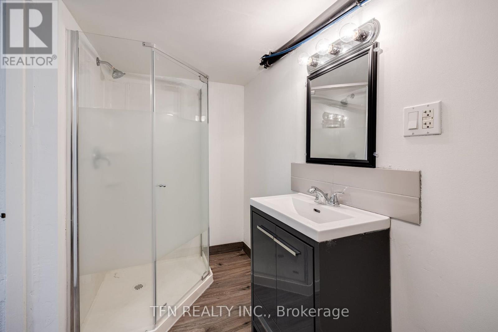 Photo 4 of Basement 70 Chester Hill Road, Toronto ON