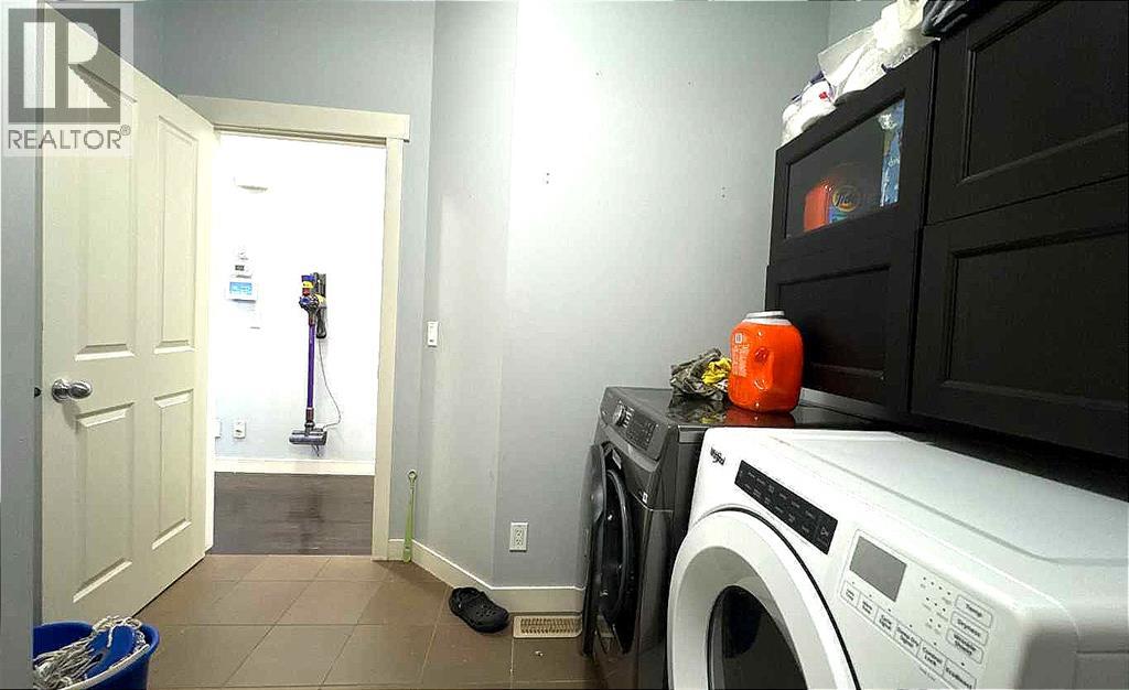 Photo 44 of 691 Copperpond Circle Se, Calgary AB