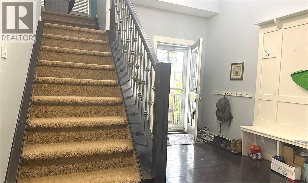 Photo 33 of 691 Copperpond Circle Se, Calgary AB