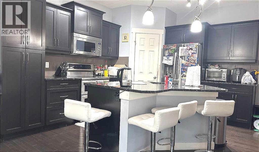 Photo 37 of 691 Copperpond Circle Se, Calgary AB
