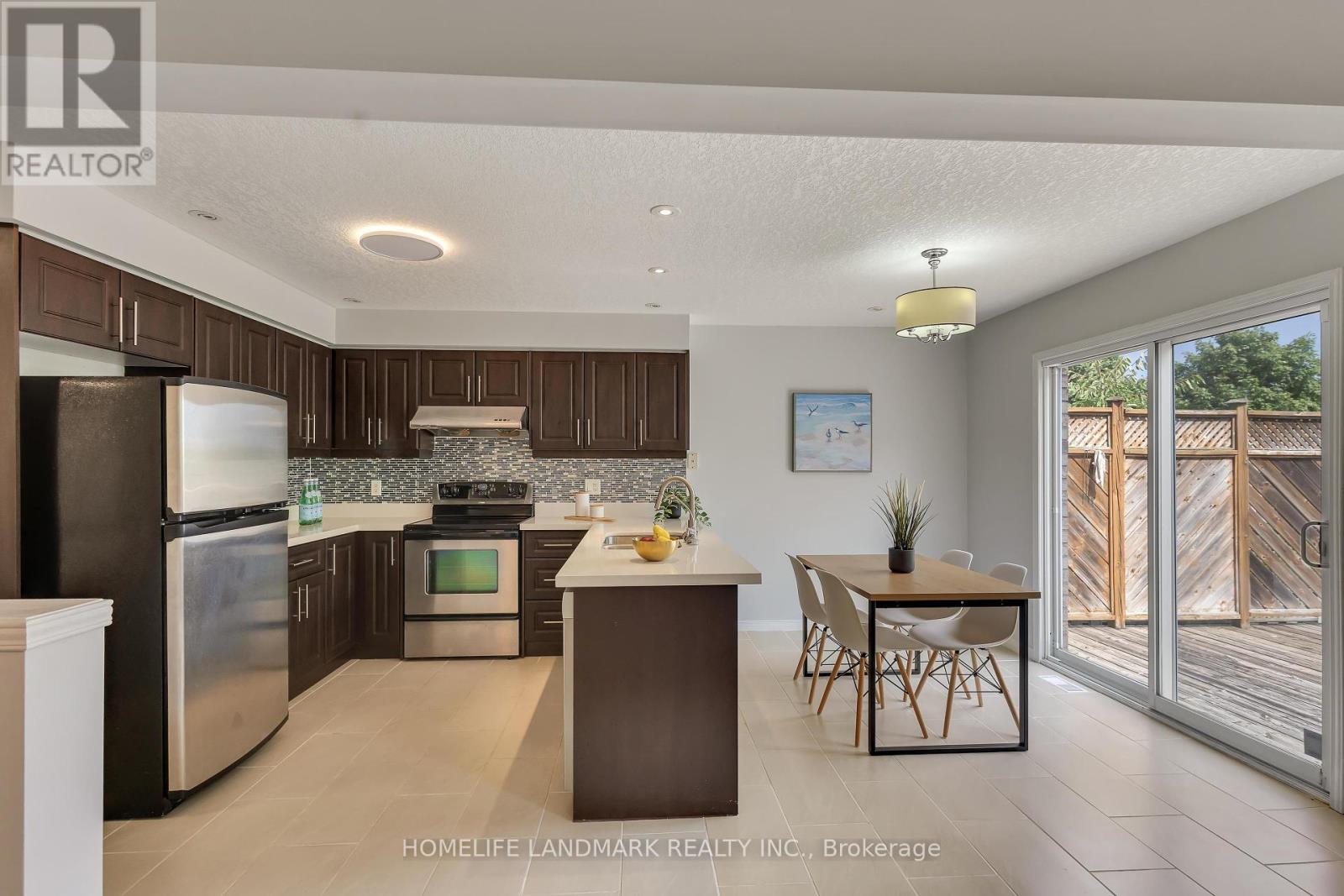 Photo 11 of 205 Holbeach Crescent, Waterloo ON