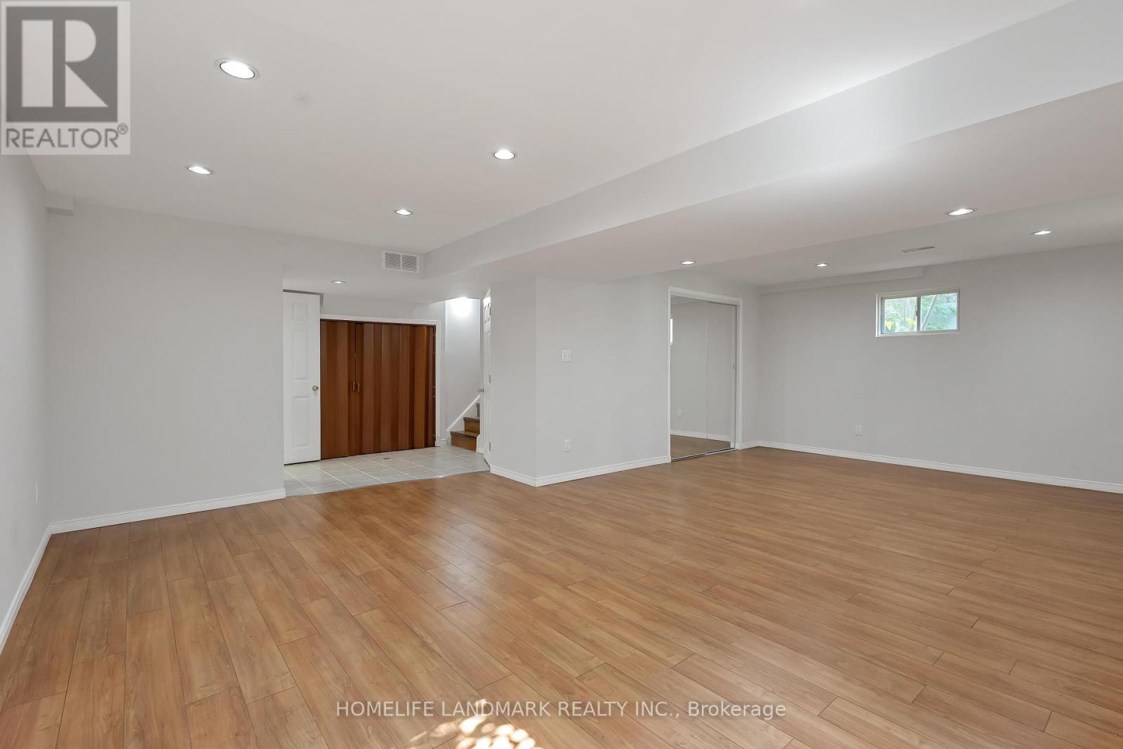 Photo 28 of 205 Holbeach Crescent, Waterloo ON
