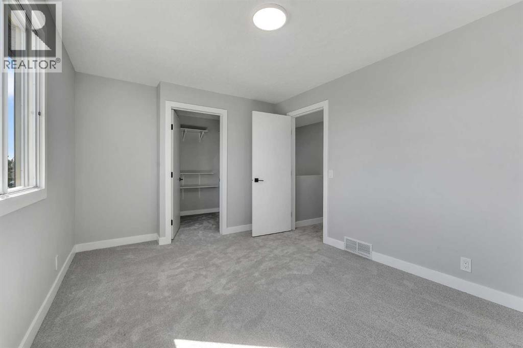 Photo 14 of 73 Erin Woods Place Se, Calgary AB