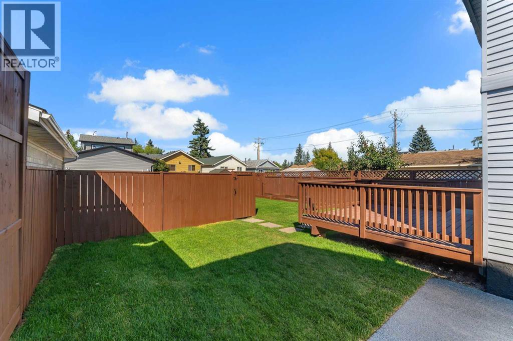 Photo 28 of 73 Erin Woods Place Se, Calgary AB