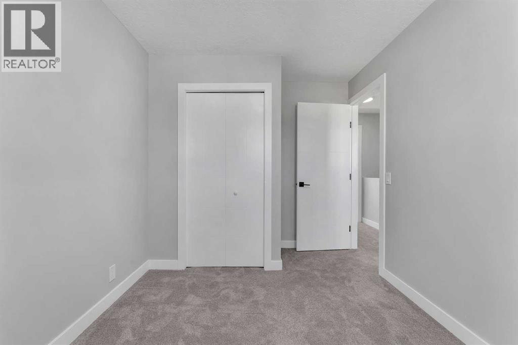 Photo 18 of 73 Erin Woods Place Se, Calgary AB